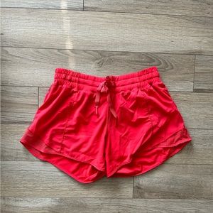 Lululemon Hotty Hot Short